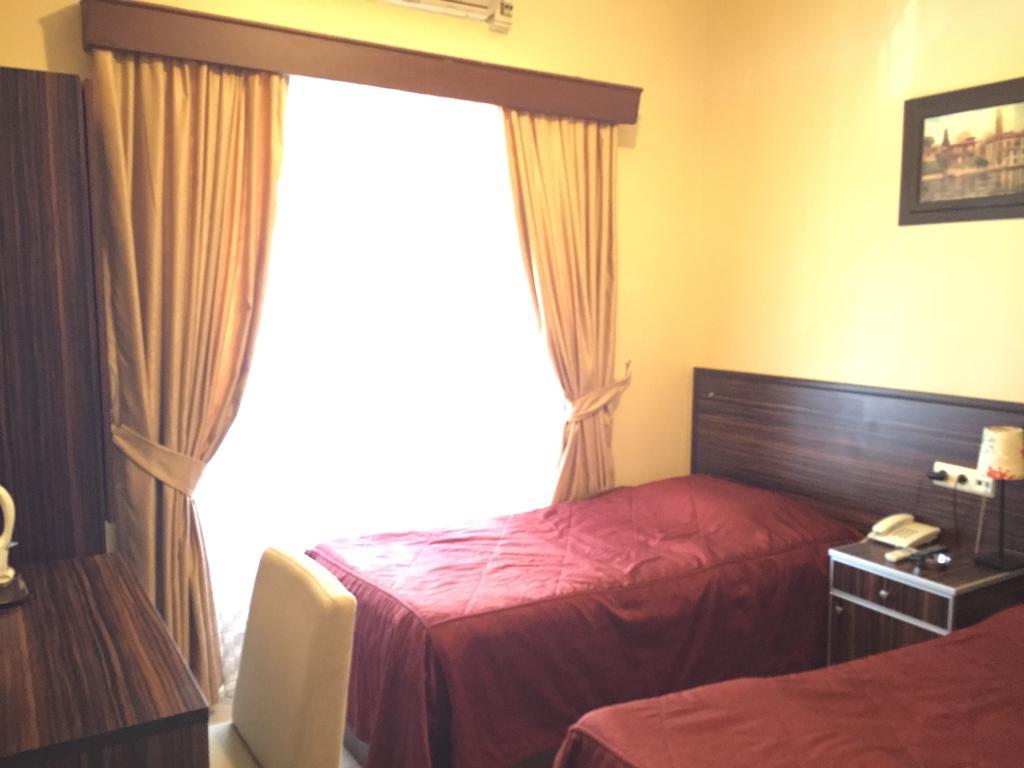 Hotel Mercan Adana Pokoj fotografie